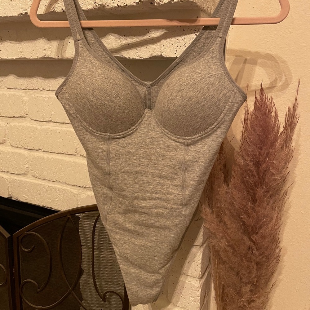 House of CB grey bodysuit Xs-S